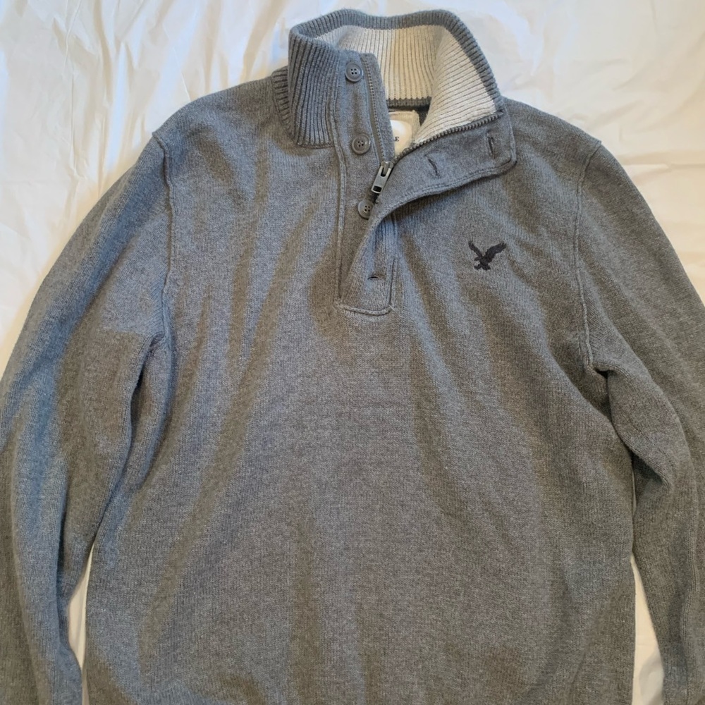 American Eagle Classic Fit Men's Grey Sweater Size Large - Picture 2 of 7
